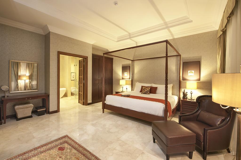 โฮเต็ล แอมมี เคปู Hotel Cepu ภายนอก รูปภาพ