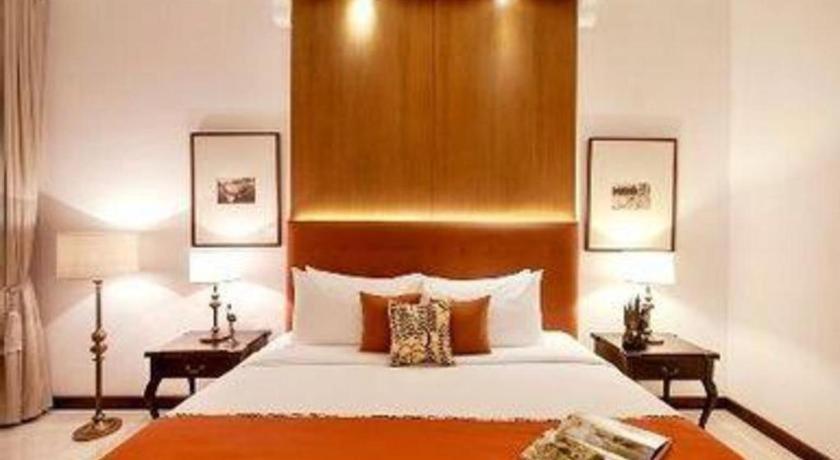 โฮเต็ล แอมมี เคปู Hotel Cepu ภายนอก รูปภาพ